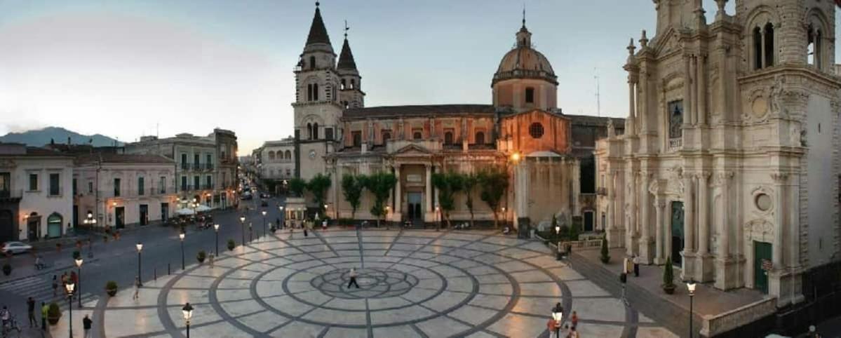 Casa Ubaruni Villa Acireale Luaran gambar